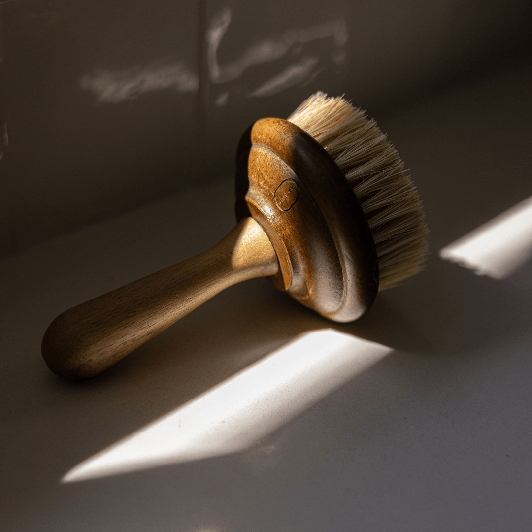 Dish Soap Scrub Brush