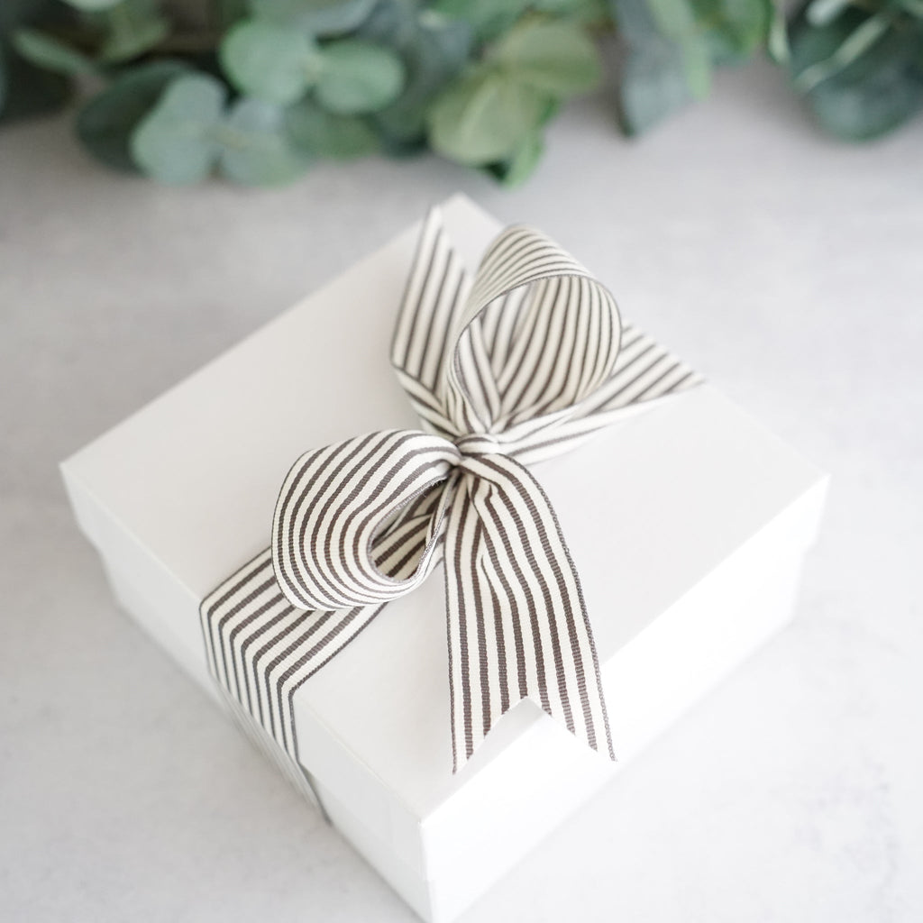 Winter Candle and Soap Gift Box